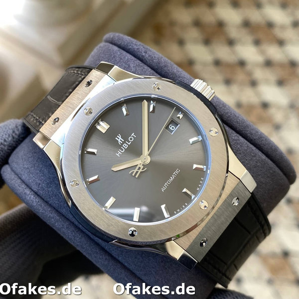 Hublot Classic Fusion 511.NX.7170.RX 45mm Herren