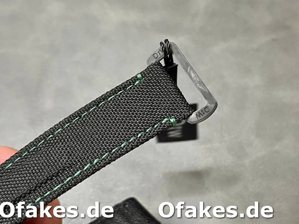 Replica Rolex Cosmograph Daytona DIW Carbon Fiber Green Dial 40mm Herrenuhr