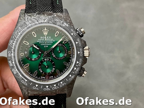 Replica Rolex Cosmograph Daytona DIW Carbon Fiber Green Dial 40mm Herrenuhr